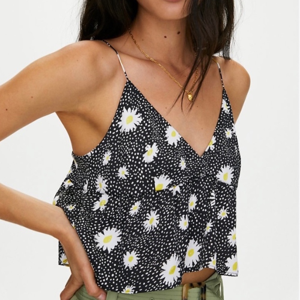 EUC Aritzia Little Moon Lover Peplum Crop Tank Cami - Picture 1 of 7